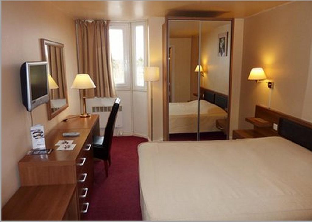 Arcantis Sevran Hotel 鲁瓦西昂法兰西 客房 照片